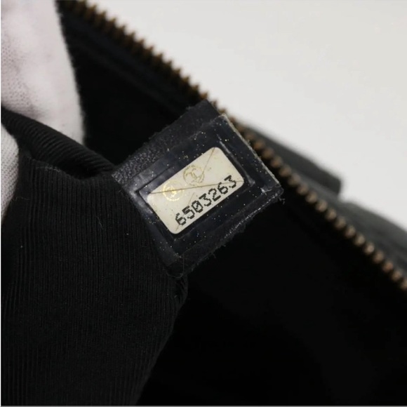 CHANEL WILD STICH QUILTED BLACK PURSE/ SHOULDER BAG - Picture 11 of 13